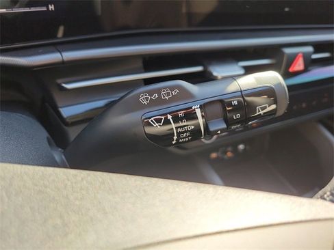 New 2026 Kia Sportage EX image 31