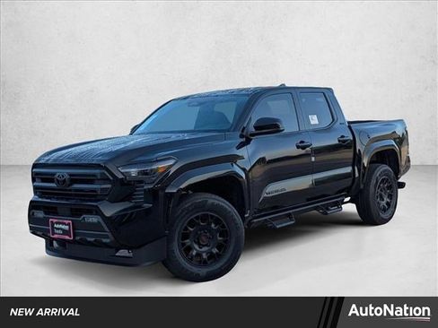 Used 2025 Toyota Tacoma SR5 AWD/4WD image 1
