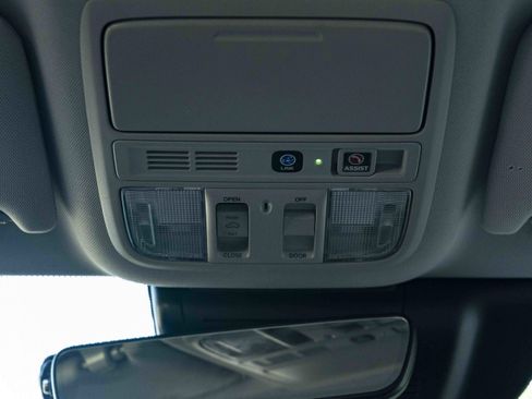 Used 2020 Honda Accord Touring image 40