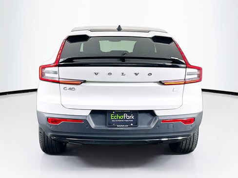 Used 2023 Volvo C40 P8 Recharge Ultimate image 7