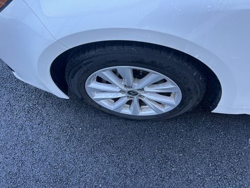 Used 2023 Toyota Corolla SE image 23