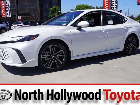 New 2026 Toyota Camry XSE FWD image 1