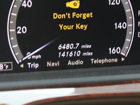 Used 2012 Mercedes-Benz S 550 4MATIC image 10