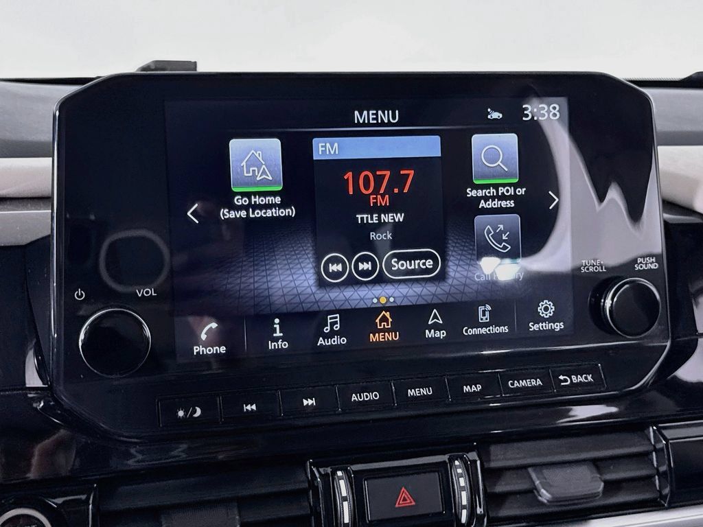Used 2023 Nissan Pathfinder SL w/ Black Appearance Package AWD/4WD image 34