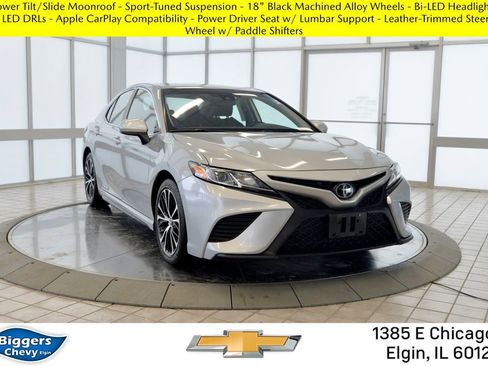 Used 2019 Toyota Camry SE image 1