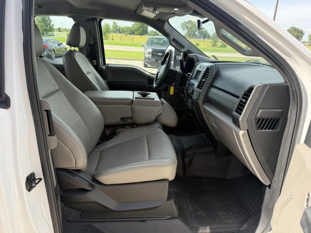 Used 2021 Ford F250 XL w/ STX Appearance Package RWD image 9
