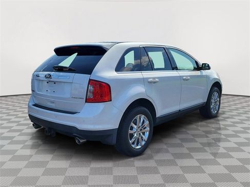 Used 2014 Ford Edge Limited w/ Equipment Group 301A FWD image 5