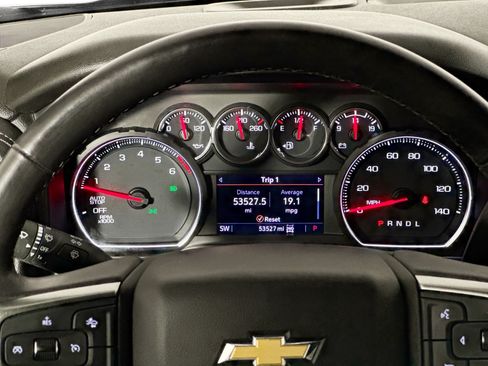 Used 2021 Chevrolet Silverado 1500 LT w/ Safety Package II AWD/4WD image 38