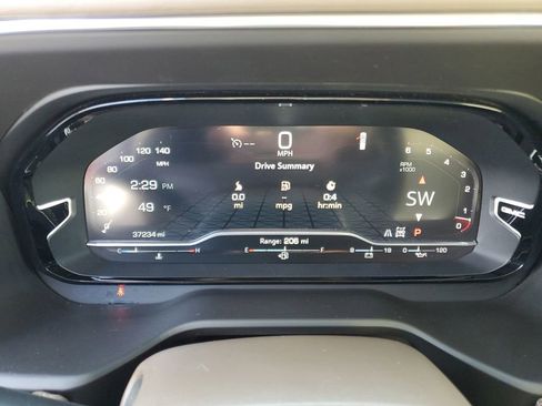 Certified 2023 GMC Yukon XL Denali image 12