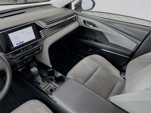 Certified 2025 Toyota Camry LE FWD image 24