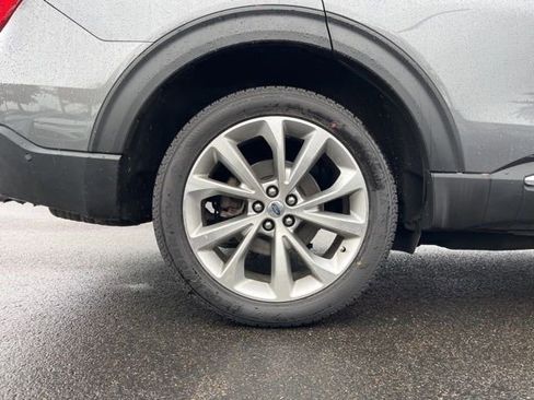 Used 2021 Ford Explorer Platinum w/ Equipment Group 601A image 10