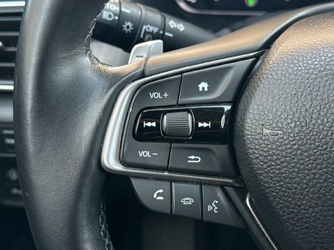 Used 2018 Honda Accord Touring image 26