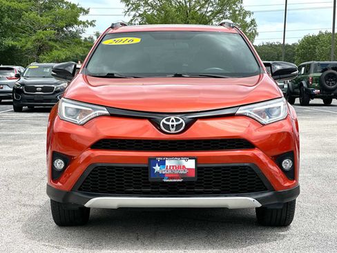 Used 2016 Toyota RAV4 SE AWD/4WD image 10