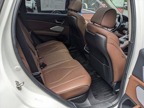 Used 2019 Acura RDX AWD w/ Advance Package image 16