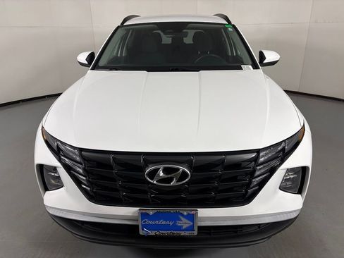 Used 2024 Hyundai Tucson SEL FWD image 3