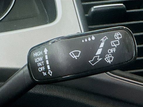 Used 2019 Volkswagen Atlas S image 13