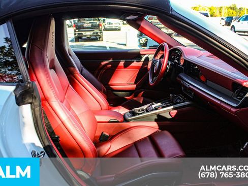 Used 2022 Porsche 911 Carrera S image 21