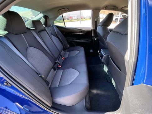 Used 2023 Toyota Camry LE image 18