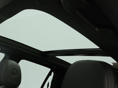 New 2026 Mercedes-Benz GLE 450 4MATIC image 11