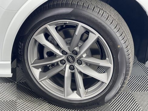 New 2025 Audi Q3 2.0T Premium image 7