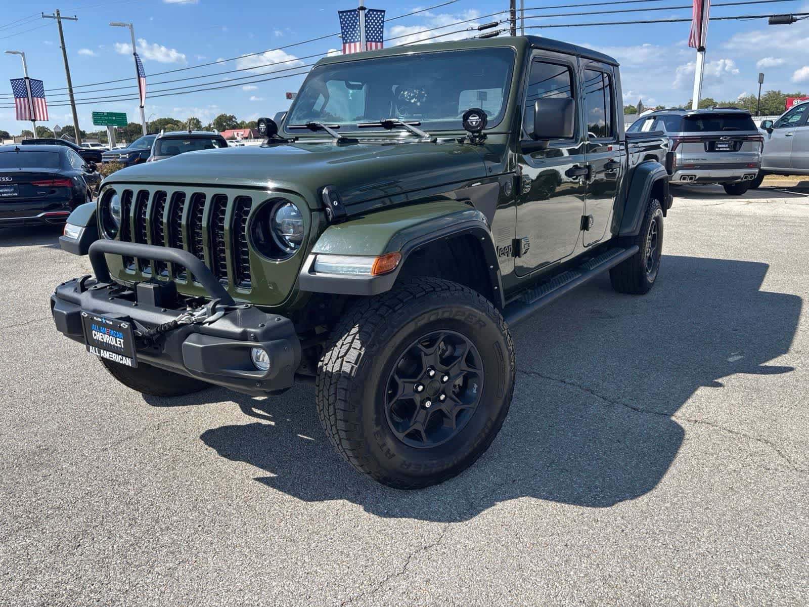 Used 2023 Jeep Gladiator Sport AWD/4WD image 1