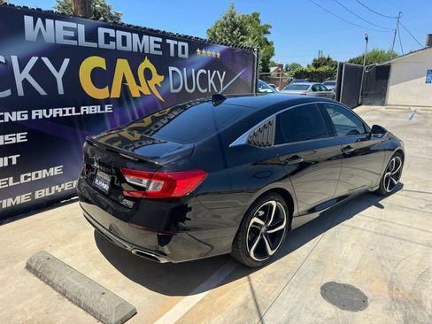 Used 2021 Honda Accord Sport Special Edition image 3