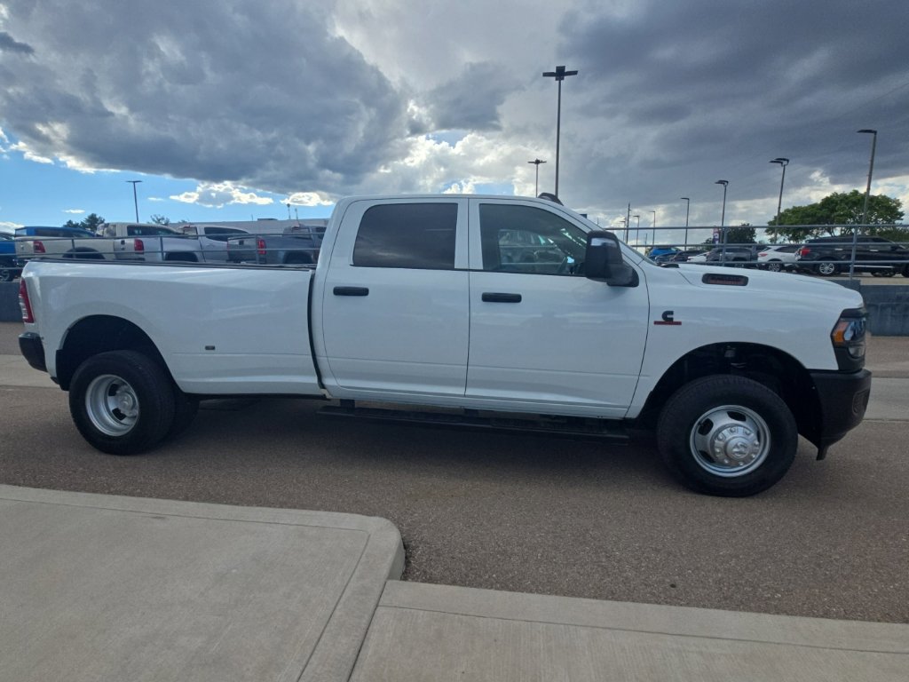 Used 2024 RAM 3500 Tradesman AWD/4WD image 4