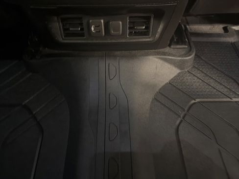 Used 2019 Chevrolet Silverado 1500 LT w/ All-Star Edition image 19