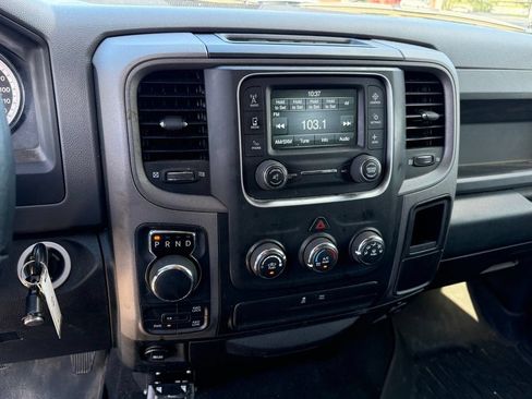 Used 2018 RAM 1500 Express w/ Express Value Package AWD/4WD image 21