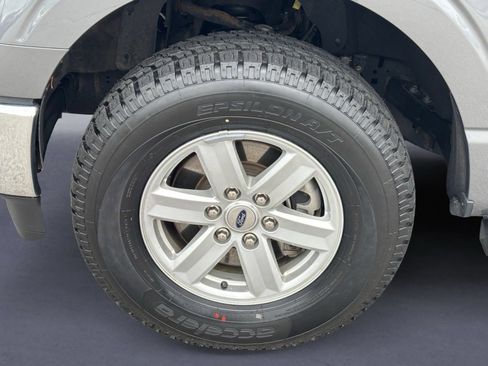 Used 2022 Ford F150 XLT w/ Equipment Group 301A Mid AWD/4WD image 9