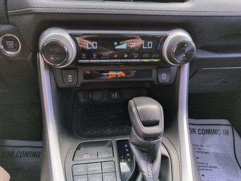 Used 2023 Toyota RAV4 XLE image 18