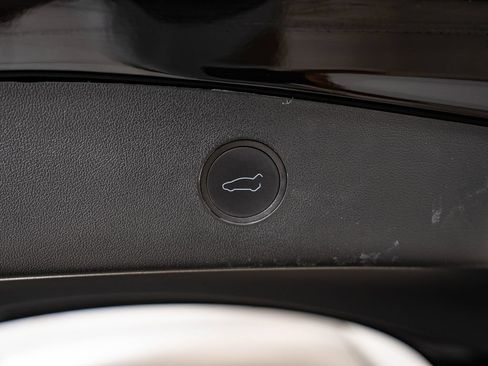 Used 2023 Tesla Model 3 Standard Range RWD image 19