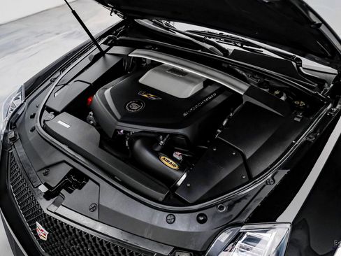 Used 2013 Cadillac CTS V image 91