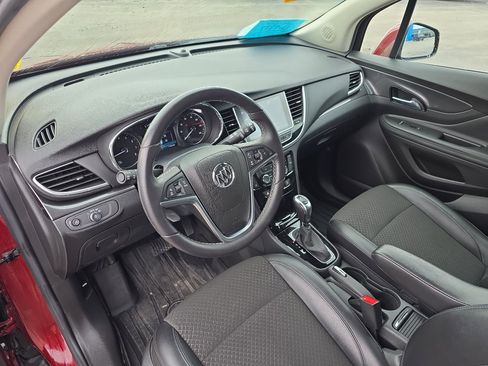 Certified 2021 Buick Encore Preferred w/ Safety Package II image 13