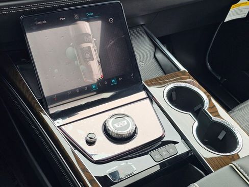 New 2026 Cadillac Escalade Platinum Sport AWD/4WD image 35