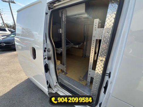 Used 2015 Nissan NV200 SV FWD image 49