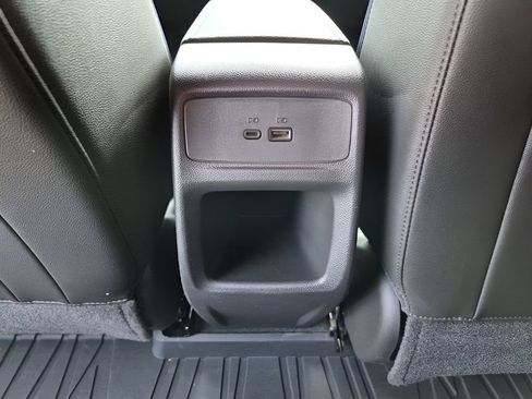 Used 2024 Buick Envista Sport Touring w/ Convenience I Package image 21