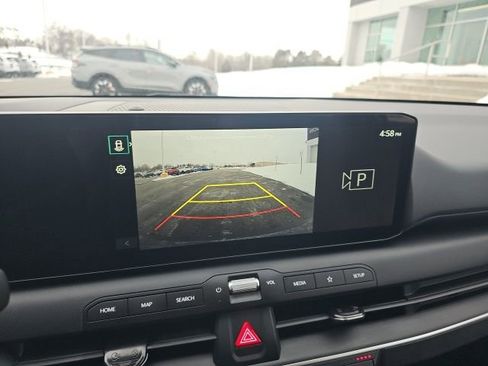 New 2026 Kia K4 LXS image 14