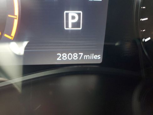 Used 2021 Nissan Kicks SV image 25