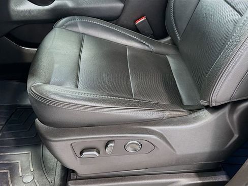 Used 2021 GMC Yukon XL Denali image 20