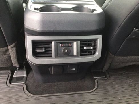 Used 2023 Ford F350 Lariat w/ Chrome Package AWD/4WD image 19