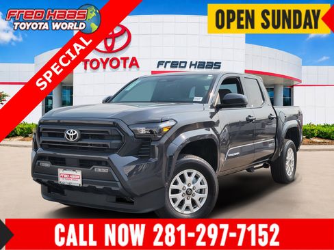 Certified 2025 Toyota Tacoma SR5 RWD image 1