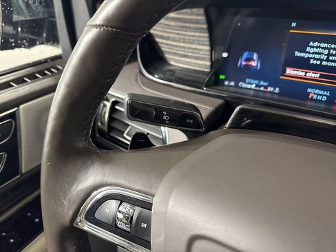 Certified 2023 Lincoln Navigator Black Label image 32