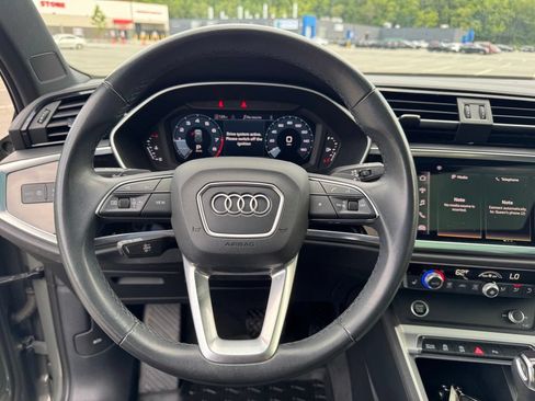 Used 2023 Audi Q3 2.0T Premium w/ Convenience Package AWD/4WD image 14
