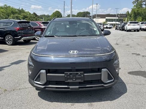 Certified 2025 Hyundai Kona SEL AWD/4WD image 2