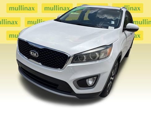 Used 2016 Kia Sorento EX FWD image 9