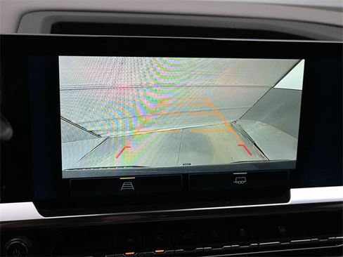 Certified 2022 Chevrolet Silverado 1500 LT w/ Protection Package image 30