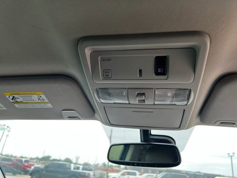 Used 2016 Nissan Titan Platinum Reserve RWD image 20