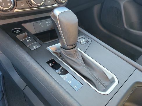 New 2026 Nissan Kicks S image 29