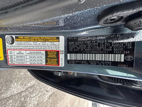 Certified 2021 Toyota Avalon Limited w/ Advanced Safety Package image 34